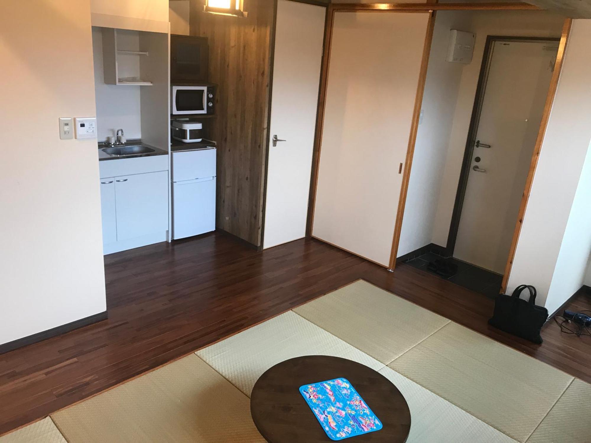Urban Condominium Wafutei Naha Eksteriør billede