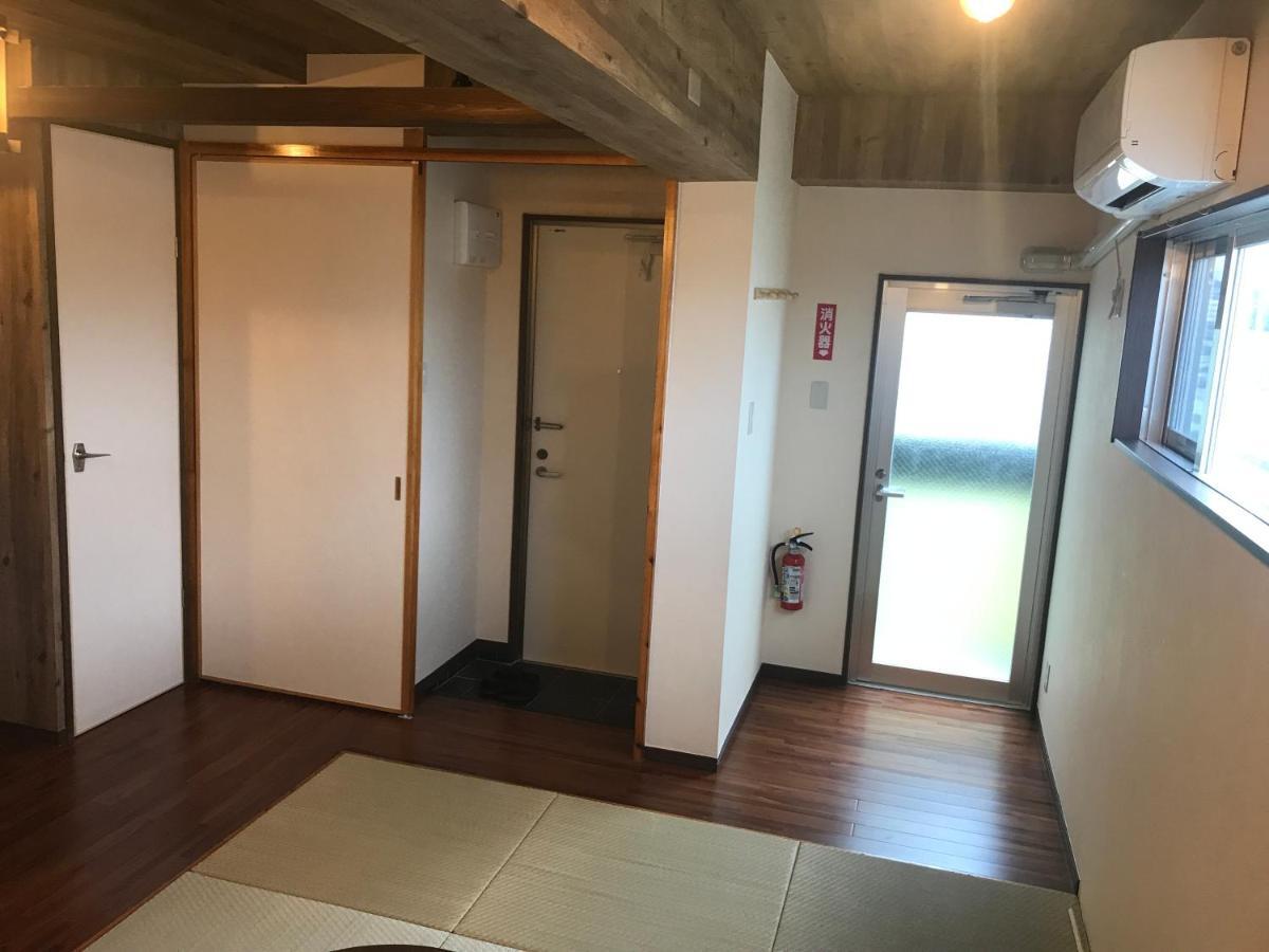 Urban Condominium Wafutei Naha Værelse billede