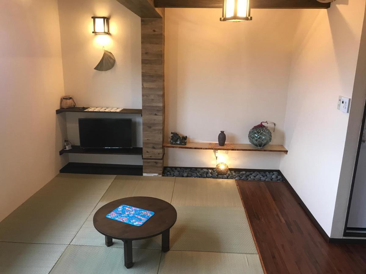 Urban Condominium Wafutei Naha Værelse billede