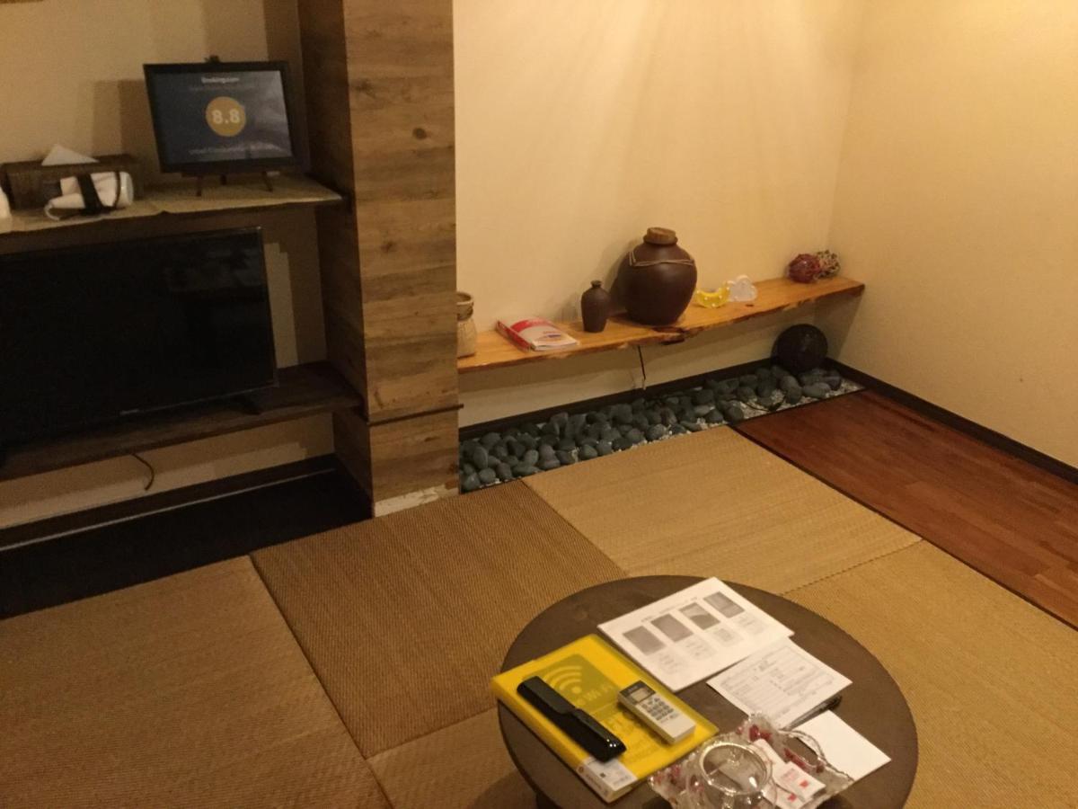 Urban Condominium Wafutei Naha Eksteriør billede